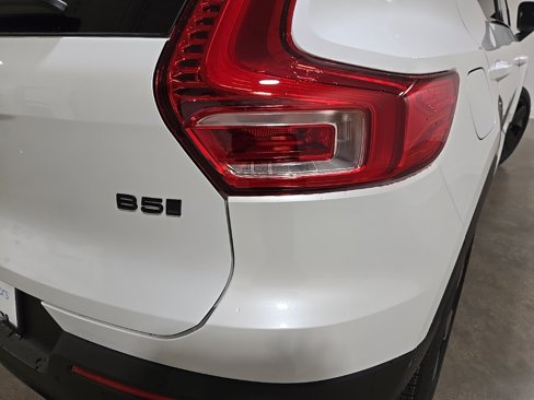New 2026 Volvo XC40 B5 Ultra w/ Climate Package image 10