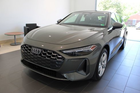 New 2025 Audi A5 2.0T Premium Plus image 4