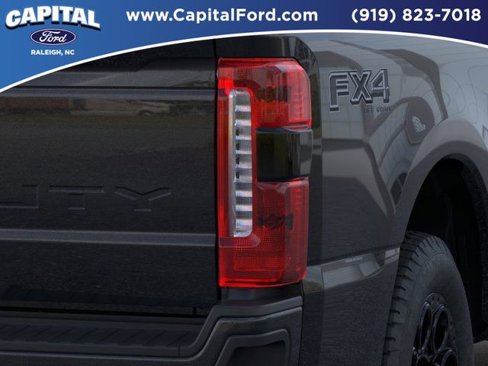 New 2026 Ford F250 4x4 Crew Cab Super Duty image 21
