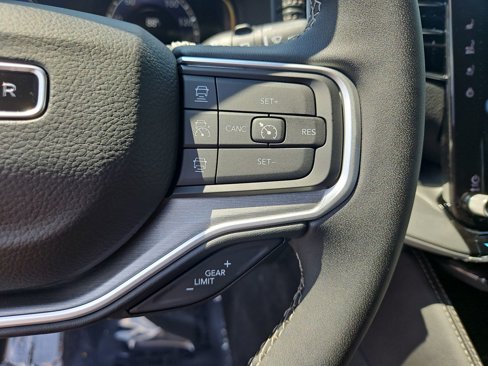 New 2025 Jeep Wagoneer Series II image 31