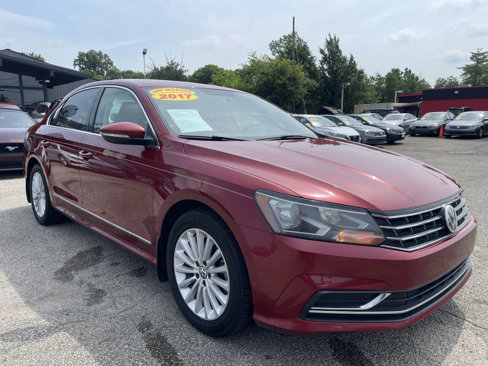 Used 2017 Volkswagen Passat 1.8T SE image 3