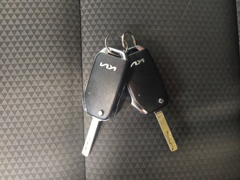 Used 2024 Kia Soul LX image 32