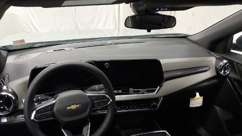 New 2026 Chevrolet Equinox LT w/ Convenience Package II image 26