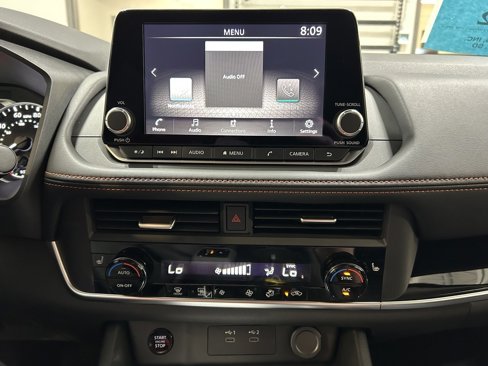 New 2026 Nissan Rogue SV image 10