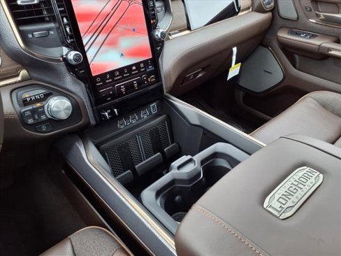New 2025 RAM 1500 Limited image 20