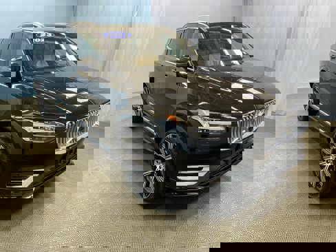Certified 2023 Volvo XC90 B6 Ultimate w/ Protection Package Premier image 1