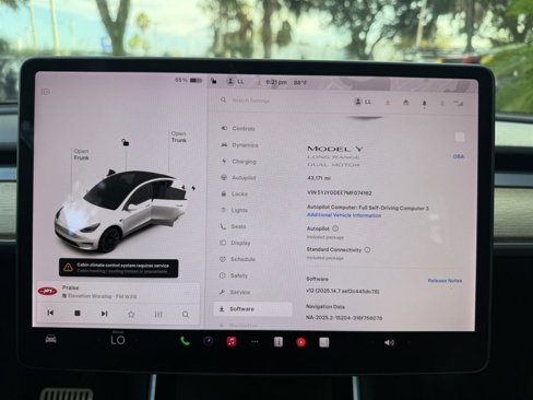 Used 2021 Tesla Model Y Long Range image 29