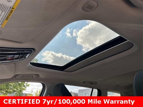 Certified 2023 Jeep Grand Cherokee L Laredo image 19