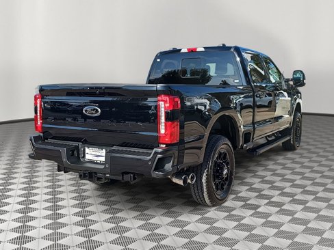 New 2026 Ford F250 4x4 Crew Cab Super Duty image 3