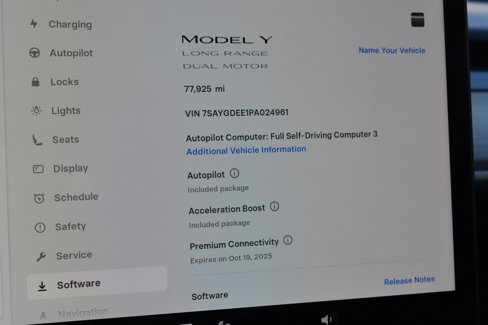 Used 2023 Tesla Model Y Long Range image 12