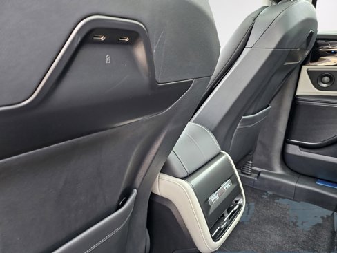 New 2025 Lincoln Nautilus Premier w/ Equipment Group 102A image 25