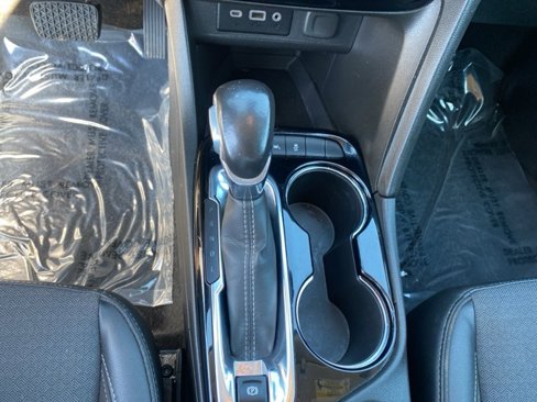 Used 2021 Buick Encore GX Select image 16