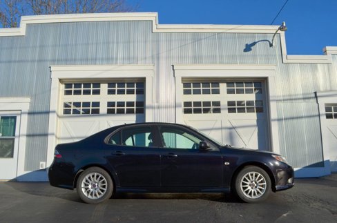 Used 2010 Saab 9-3 2.0T image 2