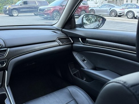 Used 2021 Honda Accord EX-L image 28