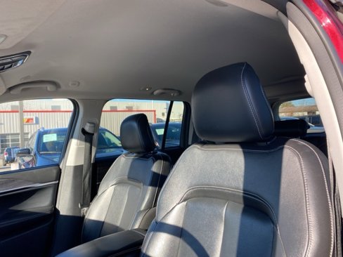 Used 2023 Jeep Grand Cherokee Limited image 11