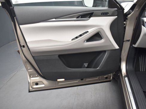 New 2026 INFINITI QX60 Luxe w/ Cargo Package image 11