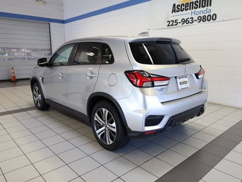Used 2024 Mitsubishi Outlander Sport SE image 11