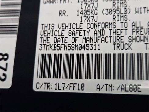 Used 2025 Toyota Tacoma SR5 image 21