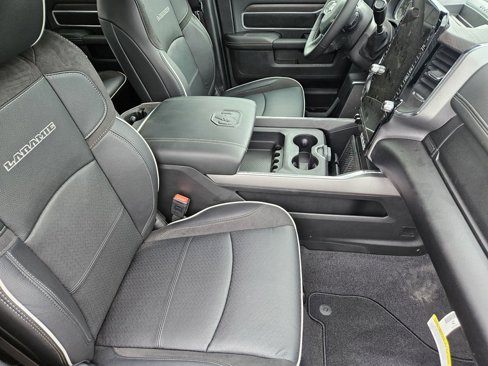 New 2025 RAM 2500 Laramie image 17