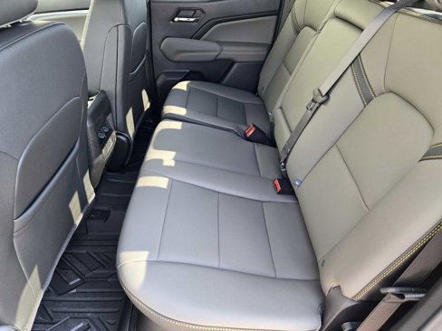 New 2026 Chevrolet Colorado ZR2 w/ Technology Package image 22