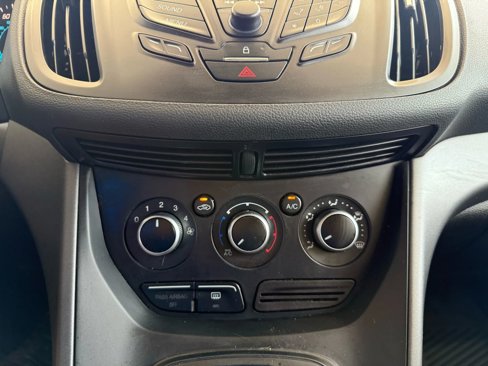 Used 2014 Ford Escape S image 21