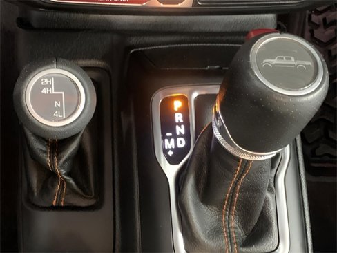 Certified 2021 Jeep Gladiator Mojave image 33