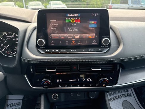 Certified 2021 Nissan Rogue SV w/ Premium Package image 29