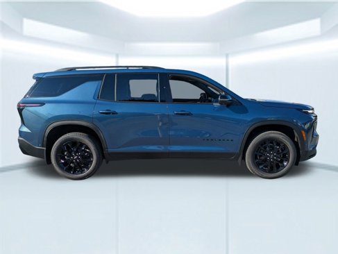 New 2026 Chevrolet Traverse LT w/ Enhanced Driving Package image 7