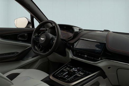 New 2025 Aston Martin DBX 707 image 34