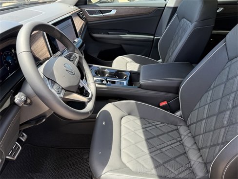 New 2025 Volkswagen Atlas SEL Premium R-Line image 9