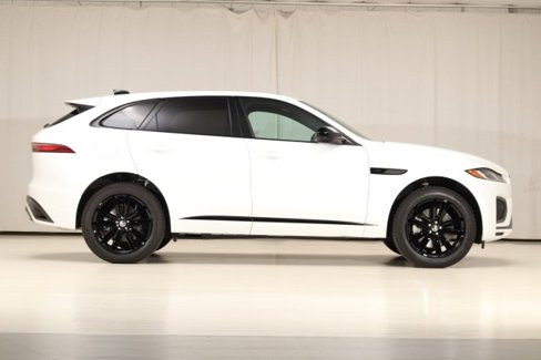 Used 2024 Jaguar F-PACE R-Dynamic S image 15