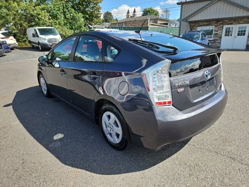 Used 2011 Toyota Prius Five image 5