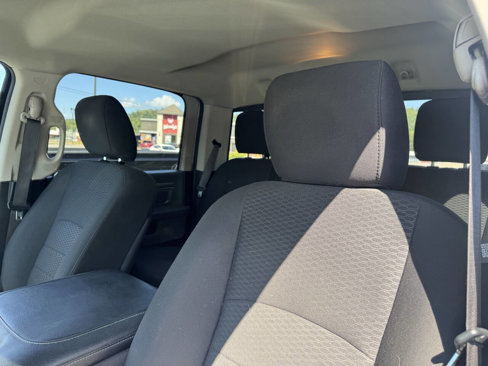 Used 2019 RAM 1500 Classic Warlock image 12