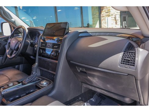 Used 2022 INFINITI QX80 Luxe w/ Cargo Package image 13