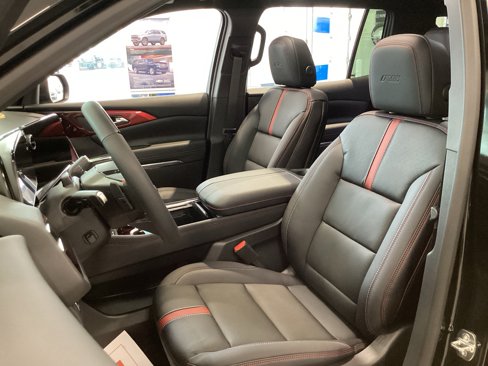New 2026 Chevrolet Traverse RS image 27