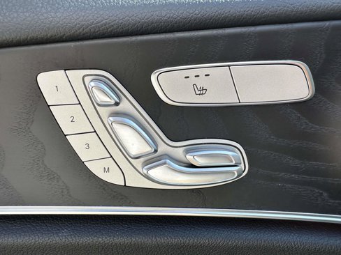 Used 2022 Mercedes-Benz E 350 4MATIC Sedan image 11