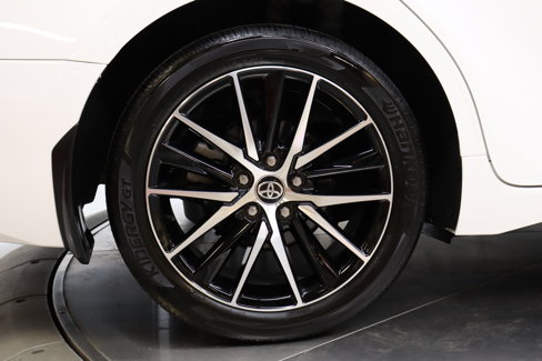 Used 2024 Toyota Camry SE image 32