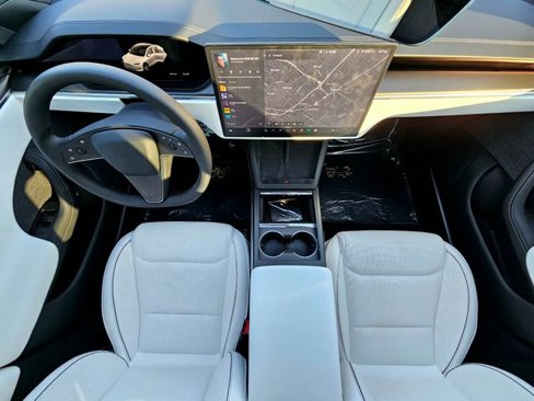 Used 2024 Tesla Model S Plaid image 29
