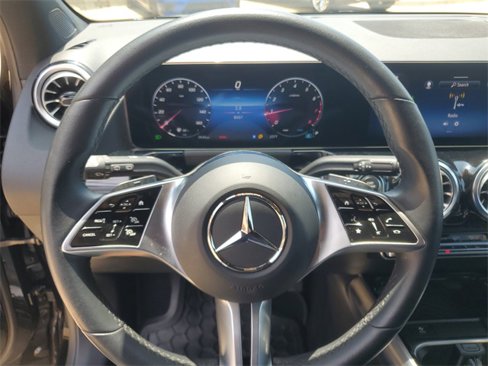 Used 2024 Mercedes-Benz GLA 250 image 15