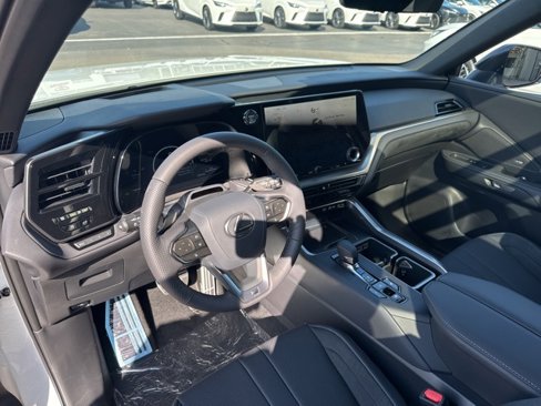 New 2026 Lexus TX 500h AWD w/ Technology Package image 37
