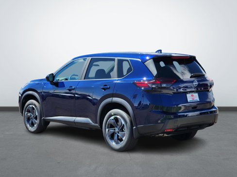 New 2026 Nissan Rogue SV image 3