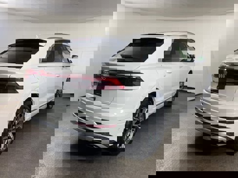 New 2025 Audi Q8 Premium Plus image 7