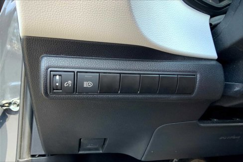 Used 2023 Toyota Corolla SE image 63