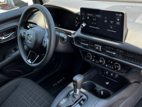 New 2026 Honda HR-V LX image 5
