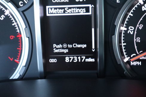 Used 2021 Toyota 4Runner Limited image 50