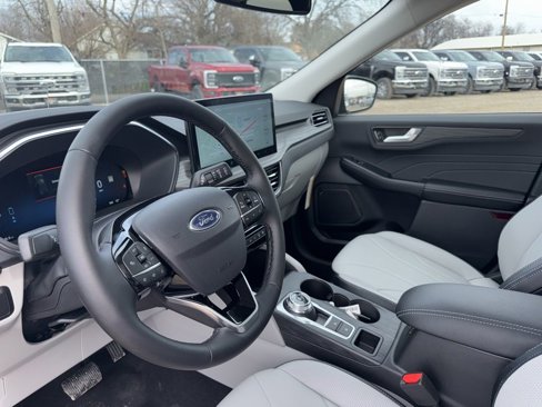New 2025 Ford Escape SE w/ PHEV Premium Package image 26