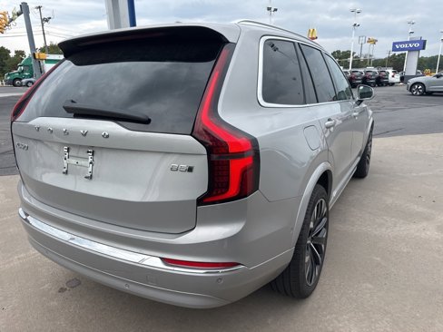 Certified 2025 Volvo XC90 B5 Plus image 6