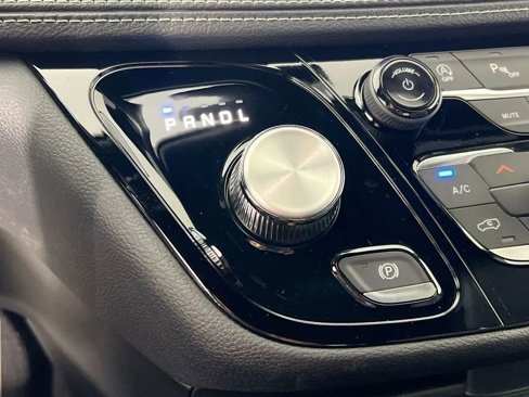 New 2026 Chrysler Pacifica Select image 17