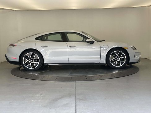 New 2025 Porsche Taycan image 8