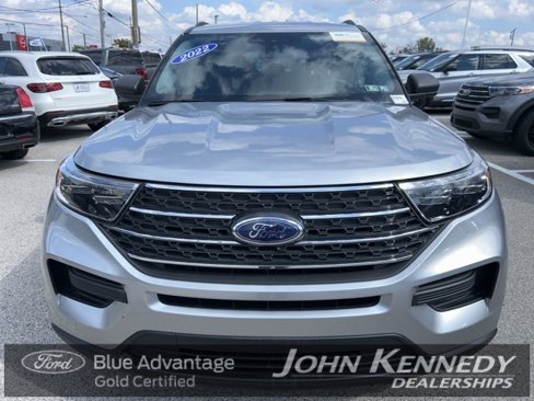 Certified 2022 Ford Explorer XLT w/ Class IV Trailer Tow Package image 3